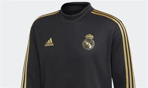 Real Madrid draagt zwart/goud trainingspak in 2019